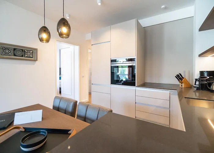 Beachhouse Bansin App 24 *